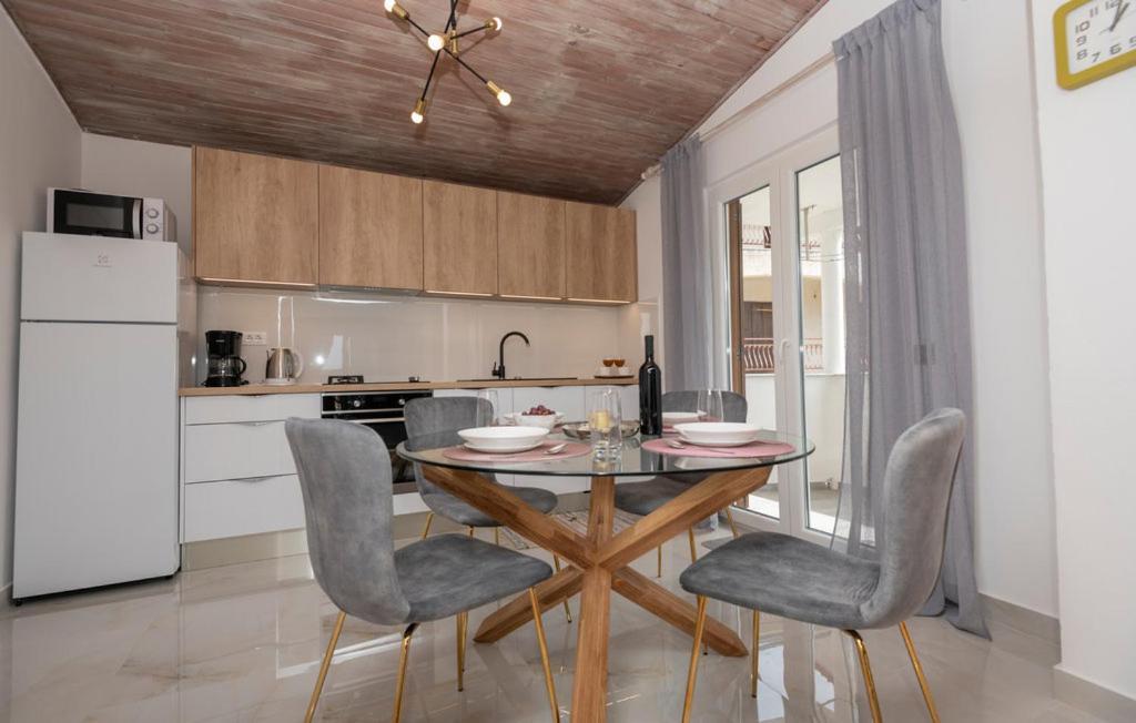 Holiday Home Horizonte With Jacuzzi Gornja Brela 外观 照片